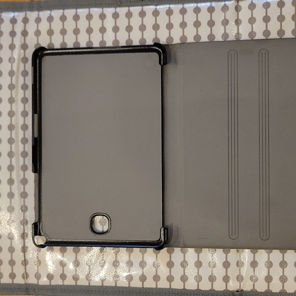 Samsung tab a - Picture 4 of 4